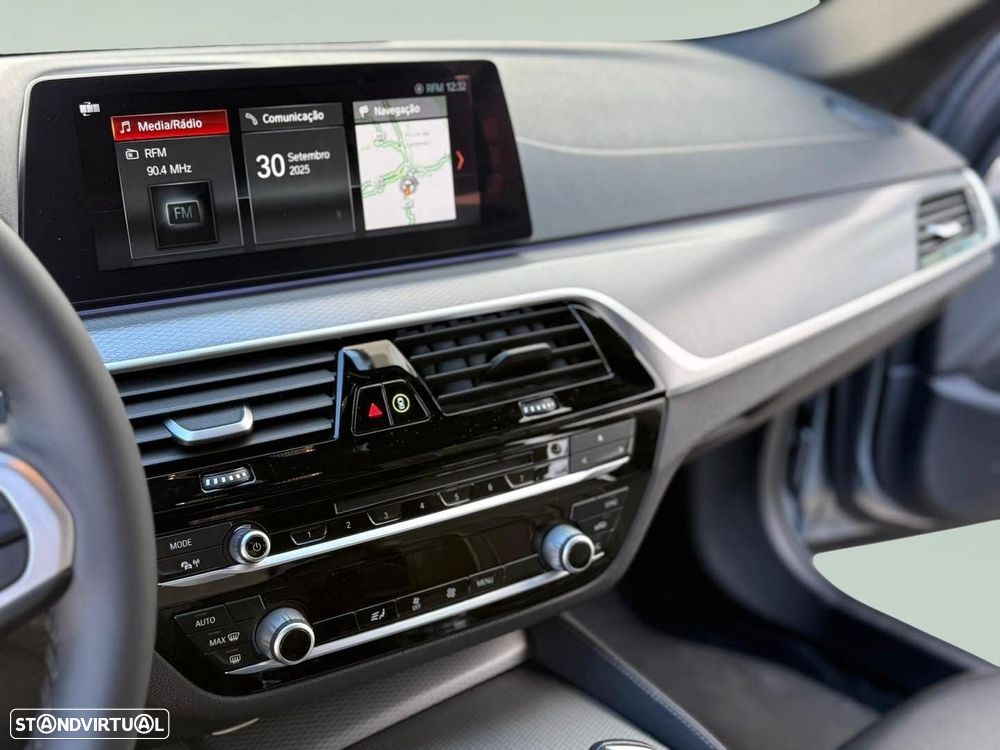 BMW 520 d Pack M Auto - 15