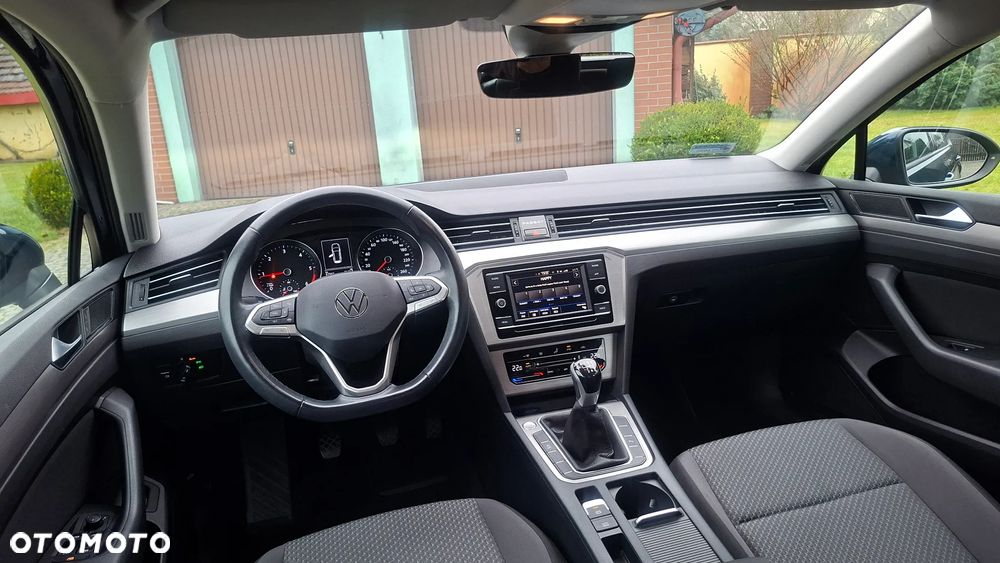 Volkswagen Passat 2.0 TDI EVO Essence - 17