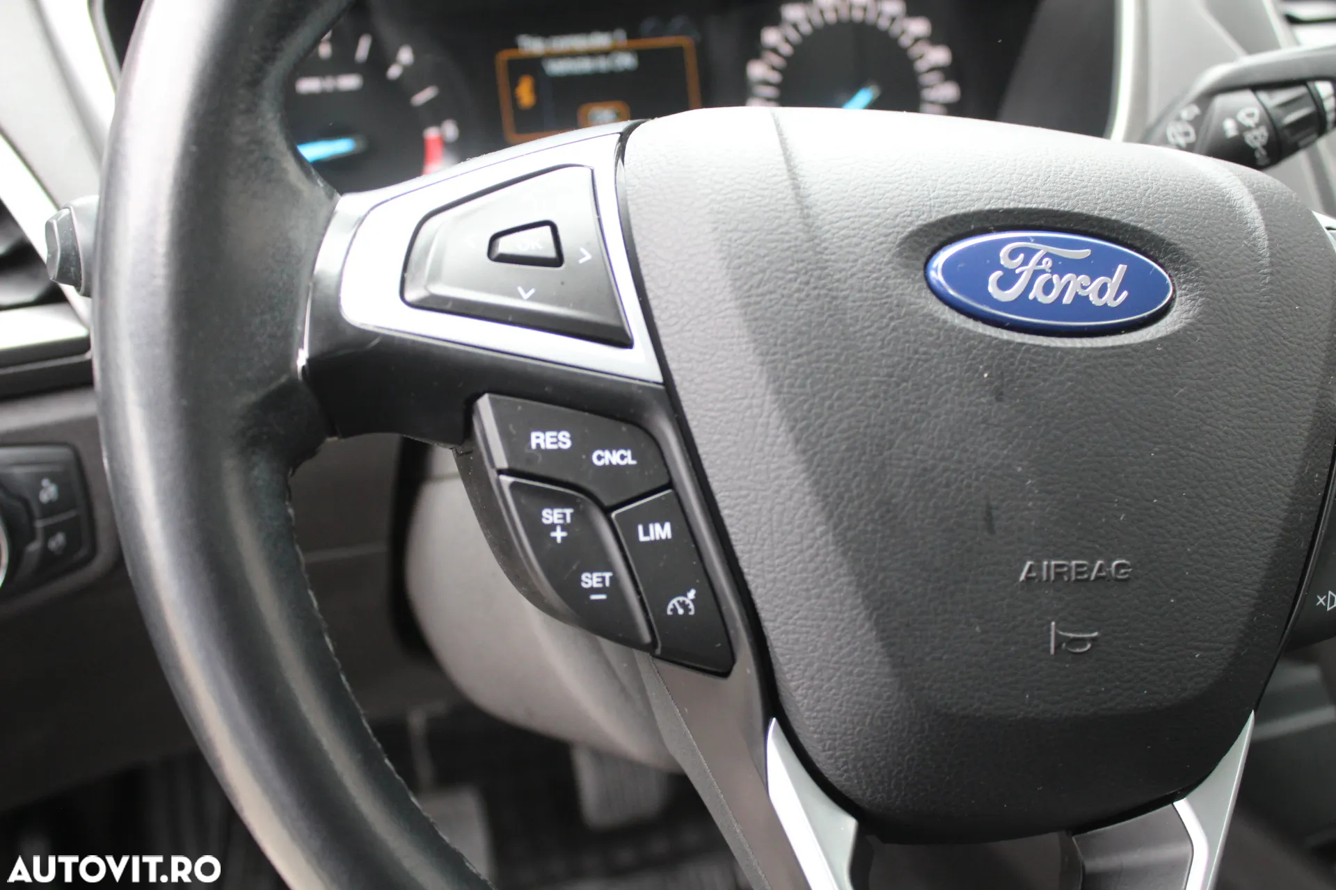 Ford Mondeo 2.0 TDCi Business - 5