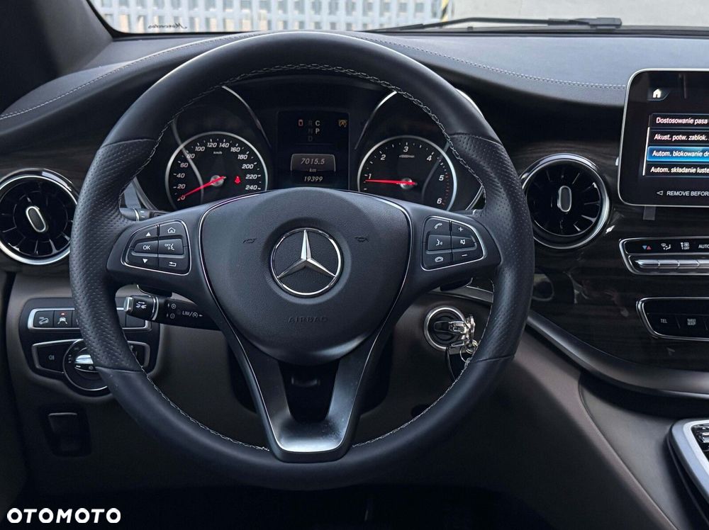 Mercedes-Benz Klasa V 300 d 4-Matic 9G-Tronic Avantgarde (d³ugi) - 21