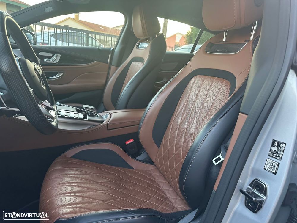 Mercedes-Benz AMG GT 43 4Matic+ - 14