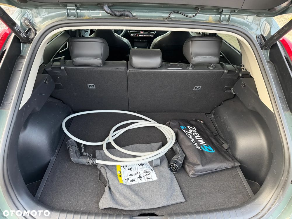 Kia Niro Vision - 23