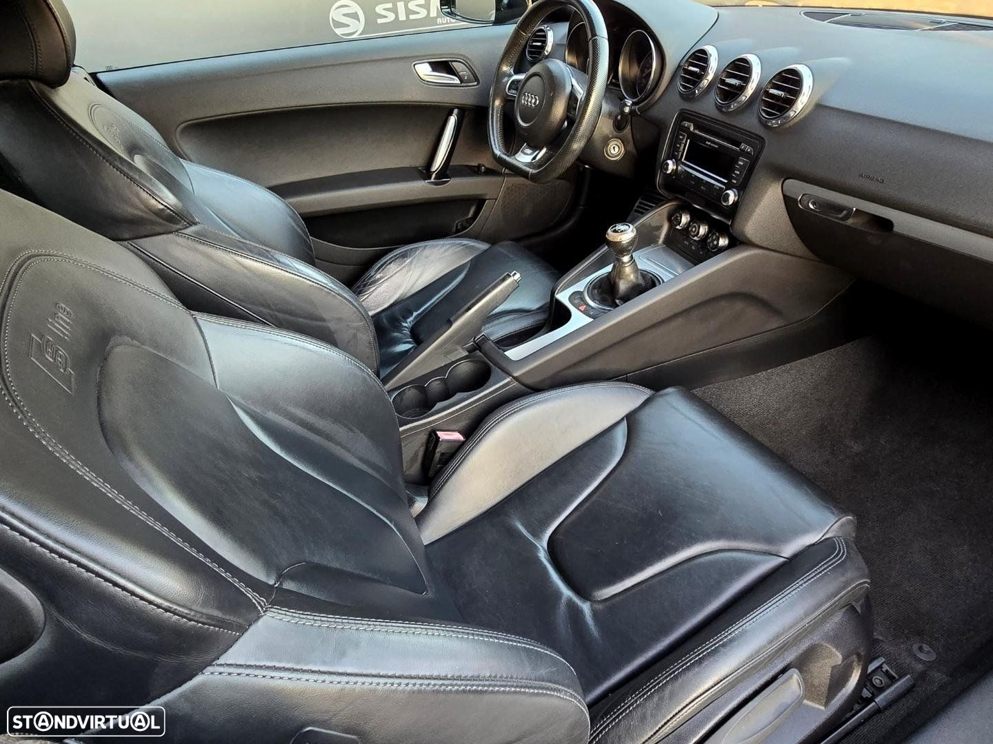 Audi TT Coupé 2.0 TDI quattro S-line - 4