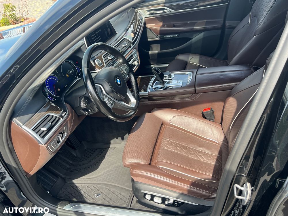 BMW Seria 7 750Ld xDrive - 28