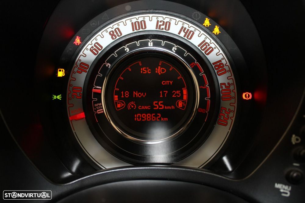 Fiat 500C 1.0 Hybrid Connect - 29