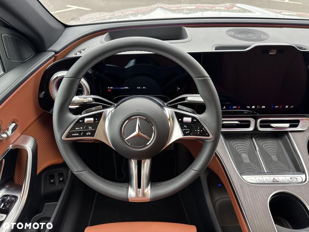 Mercedes-Benz GLC - 14