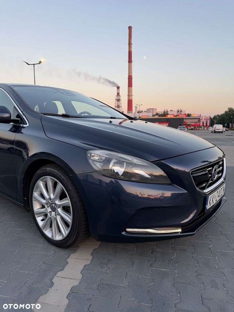 Volvo V40 D2 Summum - 3
