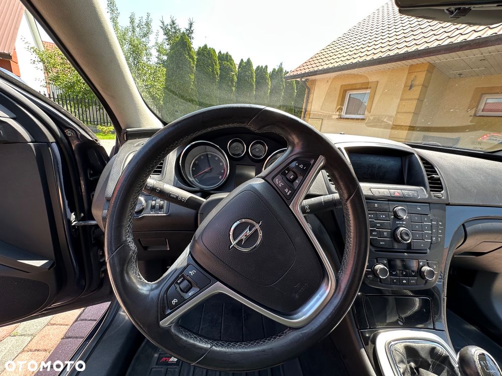 Opel Insignia 2.0 Turbo Cosmo - 10