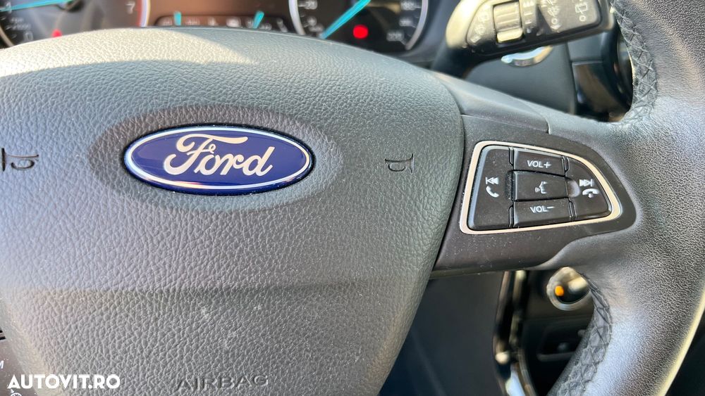 Ford EcoSport 1.0 EcoBoost Titanium - 13