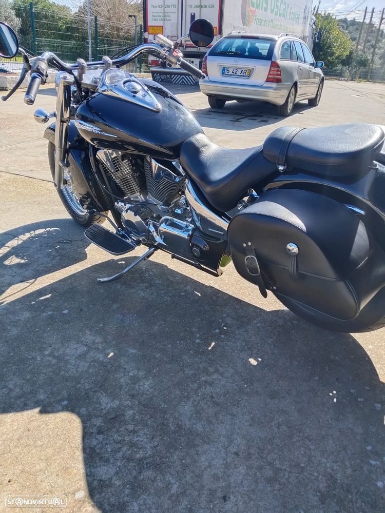 Honda VTX - 3