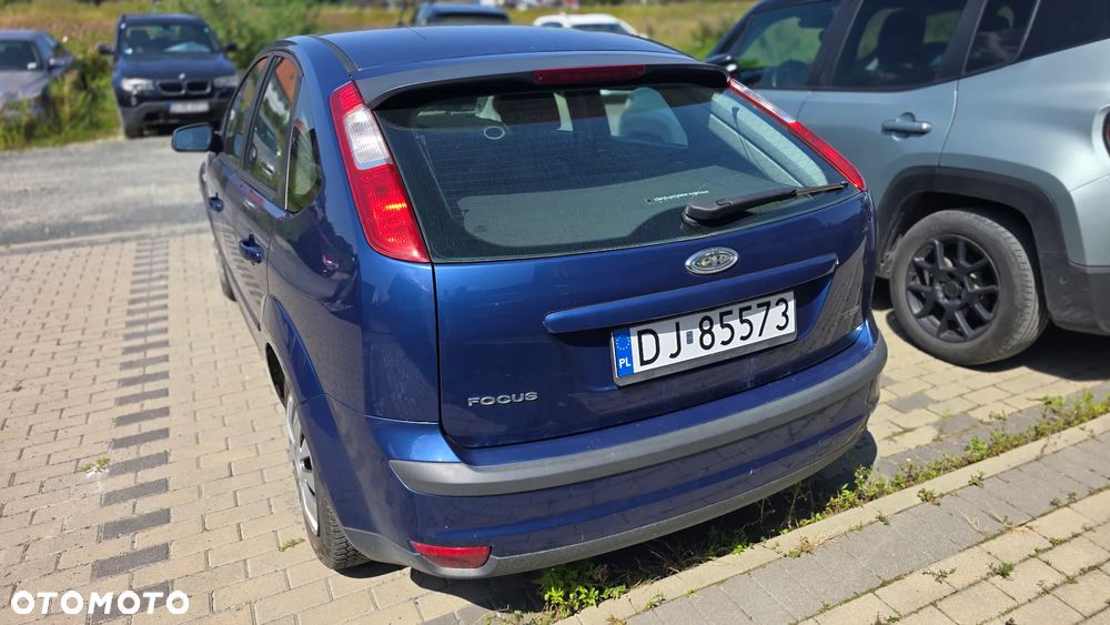 Ford Focus 1.6 Ambiente - 3