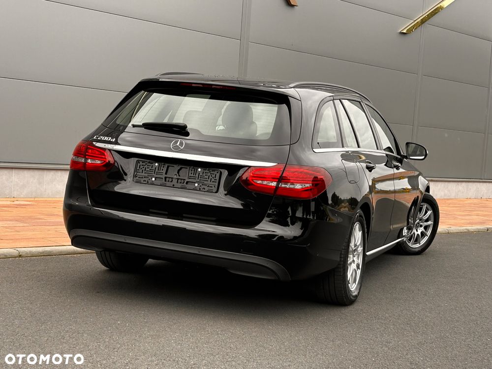 Mercedes-Benz Klasa C 200 d T 9G-TRONIC Exclusive - 19