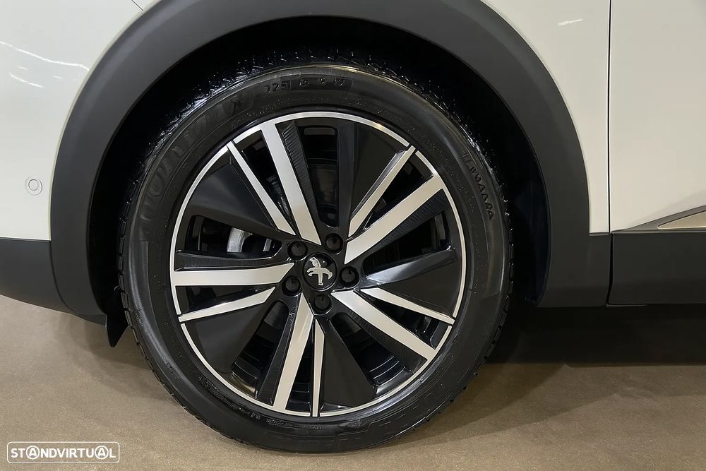 Peugeot 3008 Hybrid 225 e-EAT8 GT Pack - 6