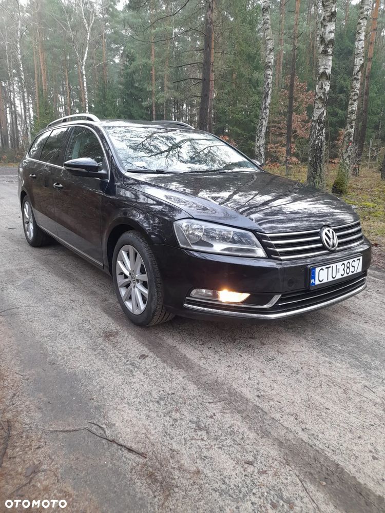 Volkswagen Passat 1.6 TDI DPF BlueMotion Technology Highline - 5