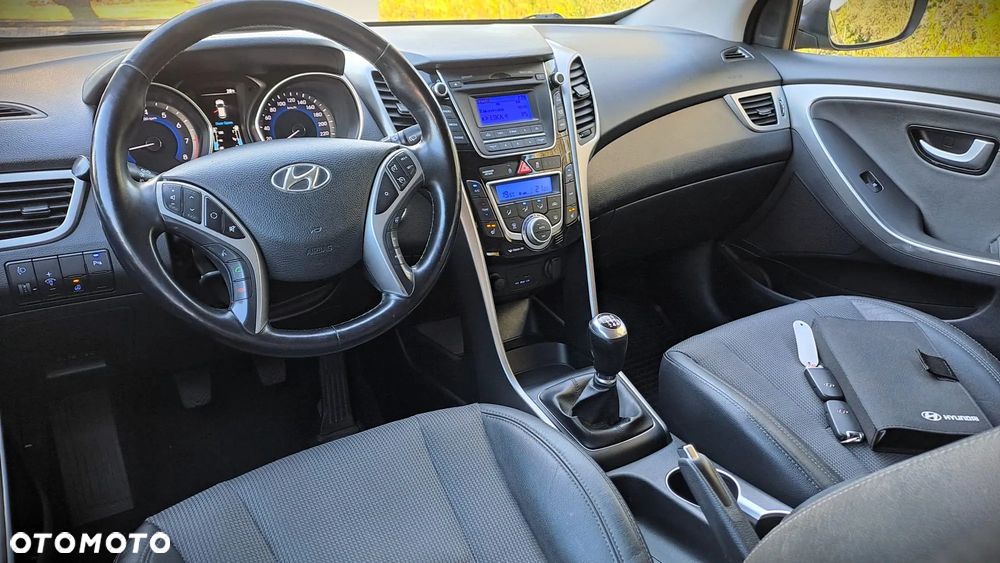 Hyundai i30 1.6 Style - 14
