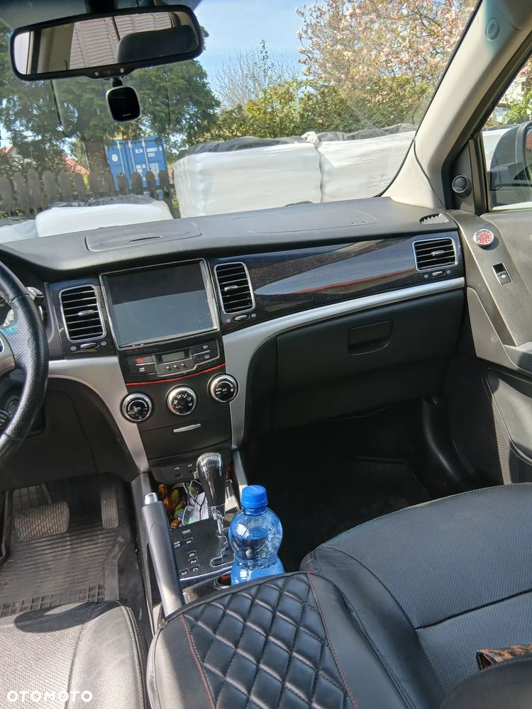 SsangYong/KGM Korando 2.0 e-XDi Quartz - 15