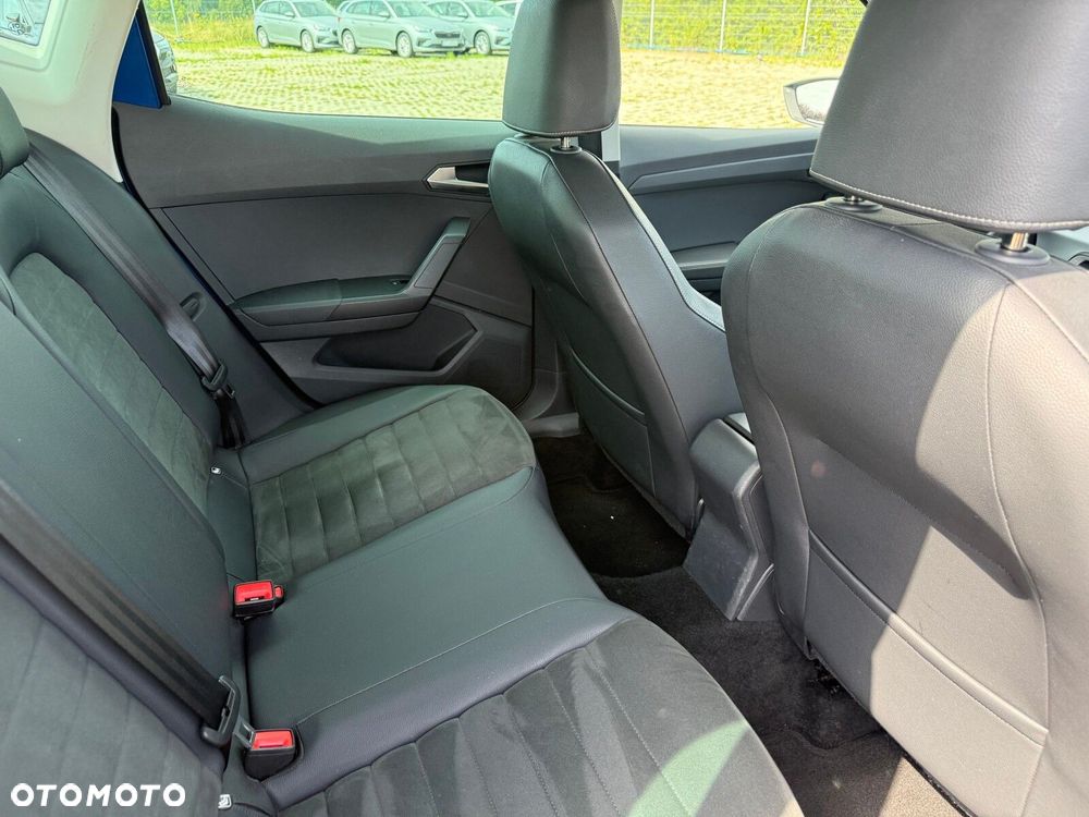 Seat Arona - 15