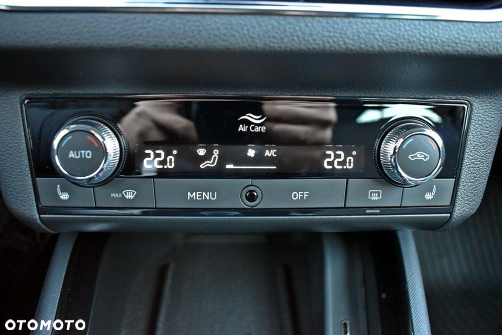 Skoda Kamiq 1.0 TSI Style DSG - 24