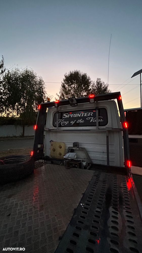 Mercedes-Benz Sprinter - 20