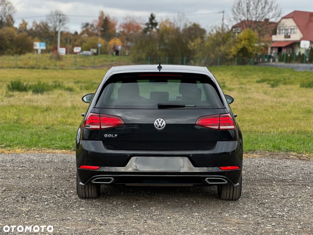 Volkswagen Golf 1.5 TSI OPF R-Line - 14