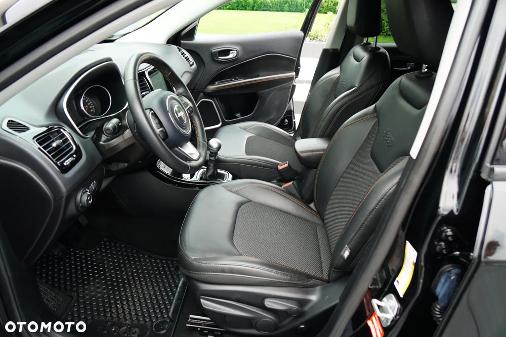 Jeep Compass 1.4 MultiAir Limited - 26