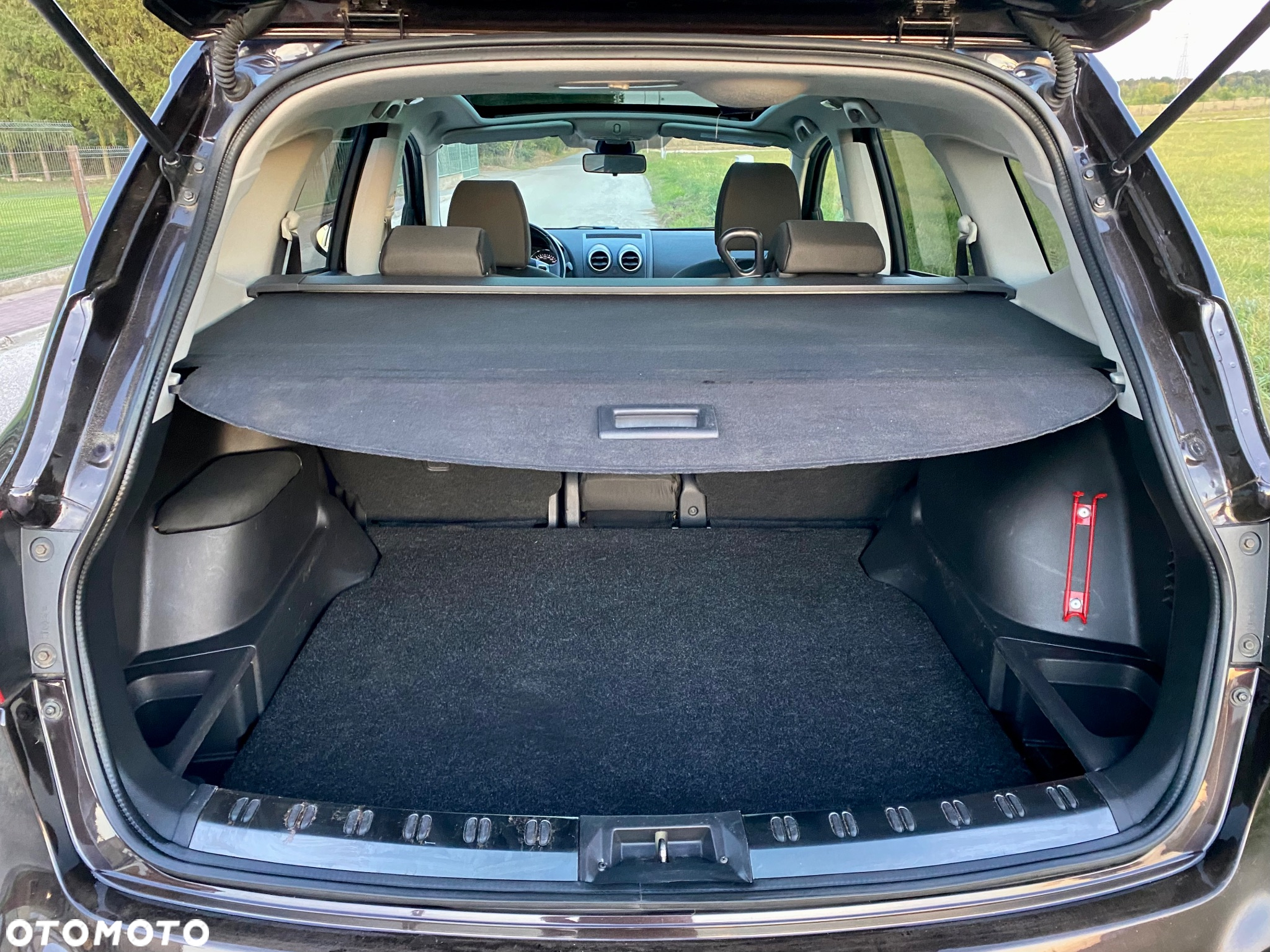 Nissan Qashqai+2 2.0 Tekna Premium - 28