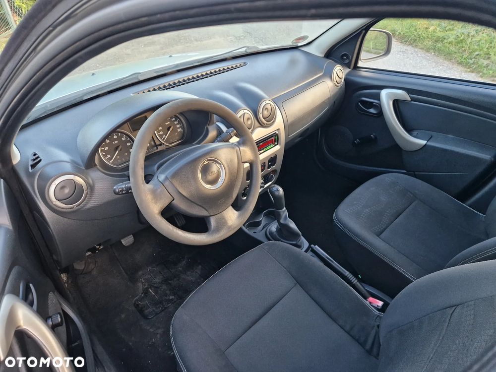 Dacia Sandero Stepway 1.6 - 6