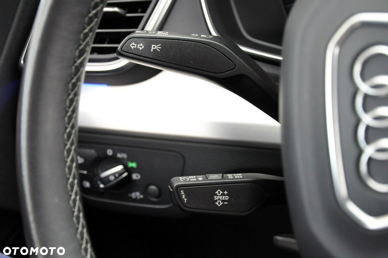 Audi Q5 Sportback - 19