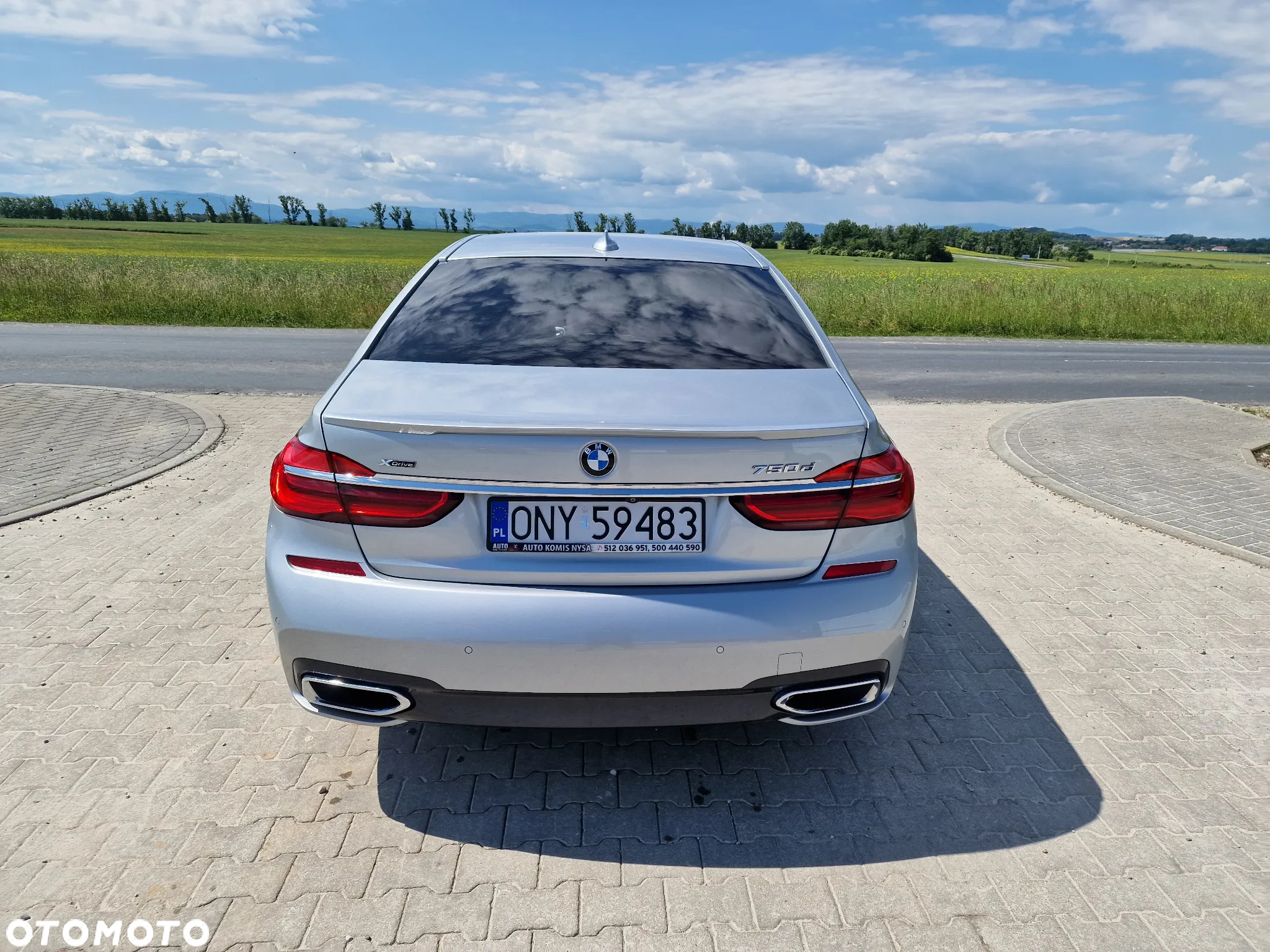 BMW Seria 7 750Ld xDrive - 11