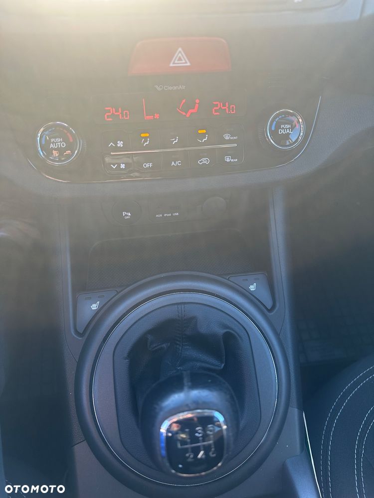 Kia Sportage 2.0 CRDI 4WD Vision - 6