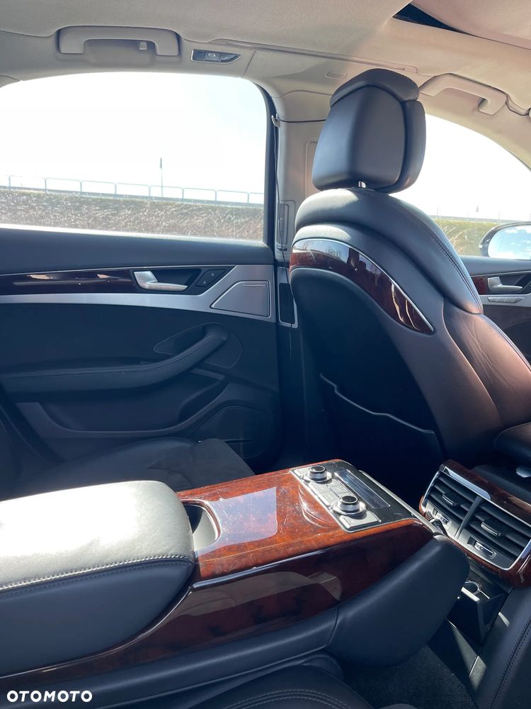 Audi A8 3.0 TDI DPF quattro tiptronic - 14