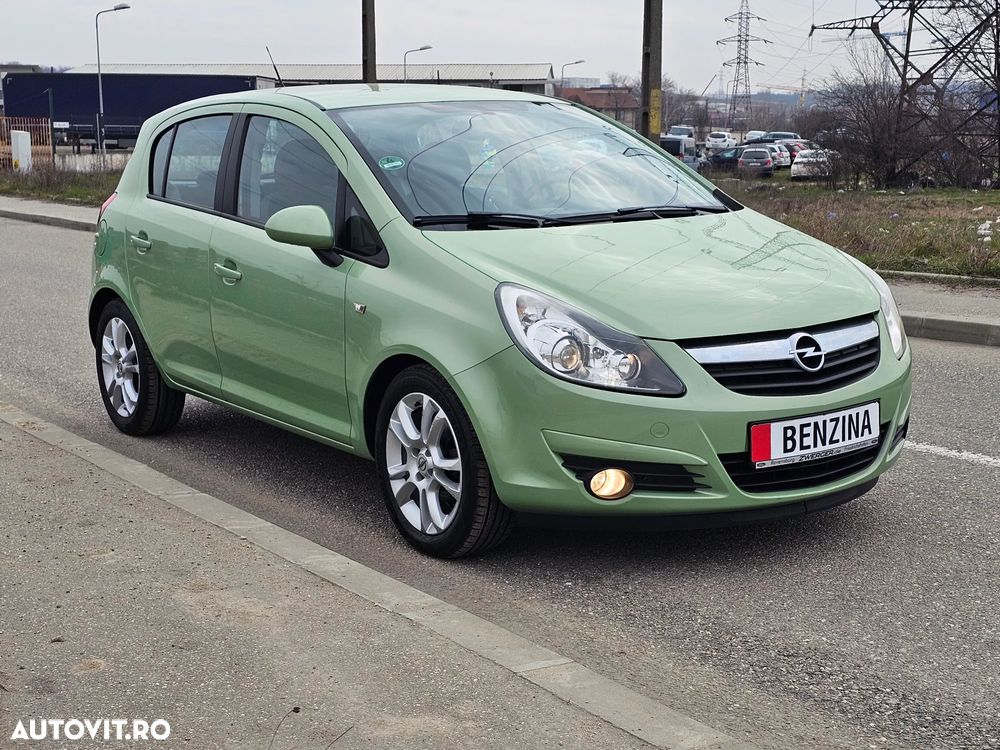 Opel Corsa 1.2 16V Innovation - 2