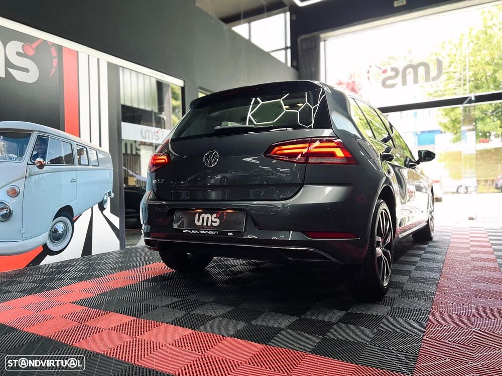 VW Golf 1.6 TDI Confortline - 10