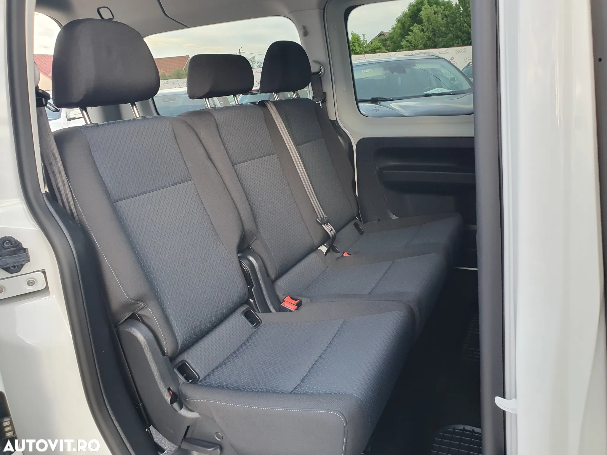 Volkswagen Caddy 2.0 TDI (5-Si.) 4MOTION Comfortline - 9