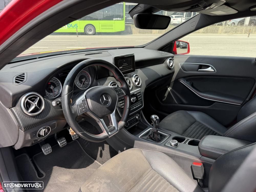 Mercedes-Benz A 180 d AMG Line - 9