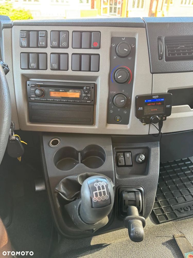 Volvo FL 300 /4X2/SKRZYNIOWY/HDS/HMF 1420 K5 /WYS 14.9 M - 26