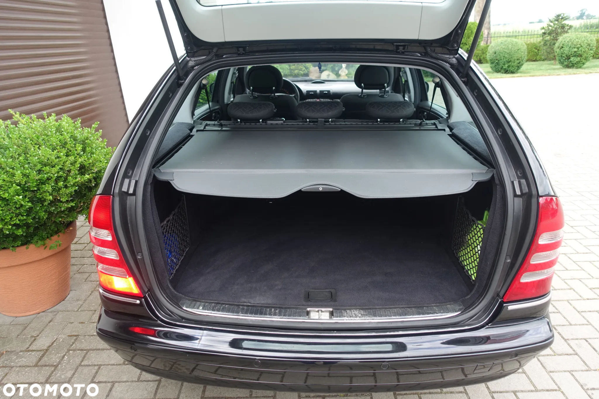 Mercedes-Benz Klasa C 180 T Kompressor Automatik Avantgarde - 17