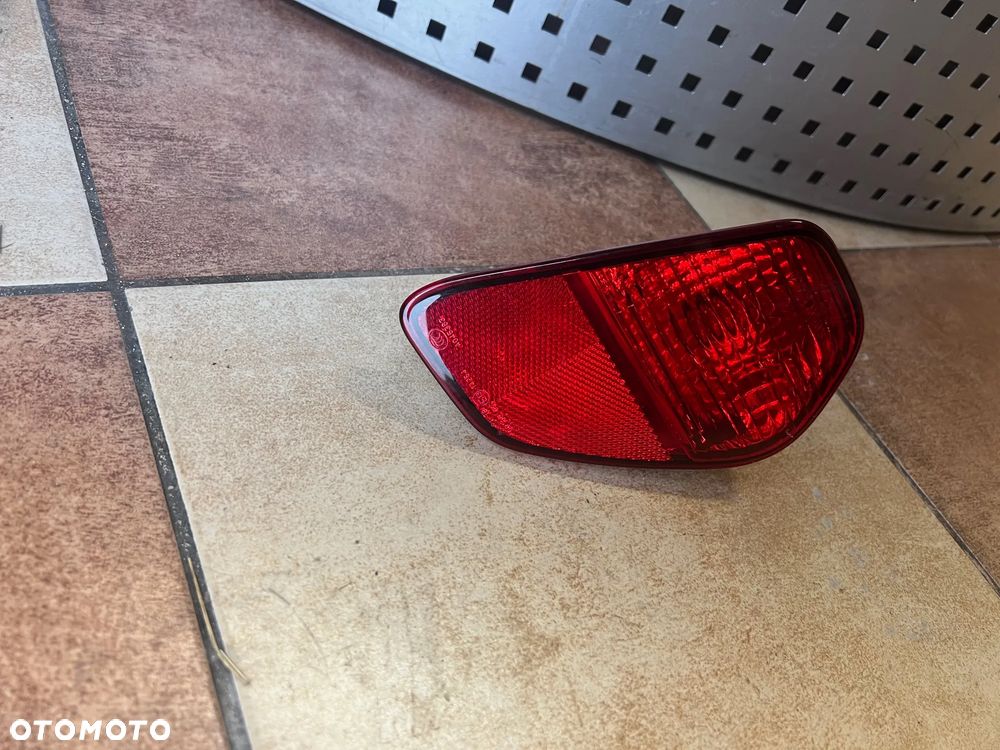 LAMPA PRZECIWMGIELNA TYŁ TYLNA MITSUBISHI OUTLANDER III LIFT ORYGINAŁ - 3