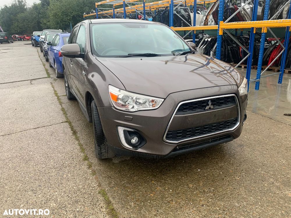 Dezmembrez / Dezmembrari / Piese / Accesorii Mitsubishi asx 4 1.8d 2011 - 1