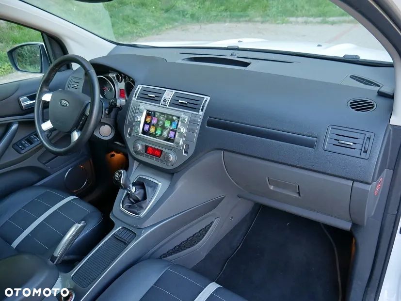 Ford Kuga 2.0 TDCi 4WD Titanium - 6