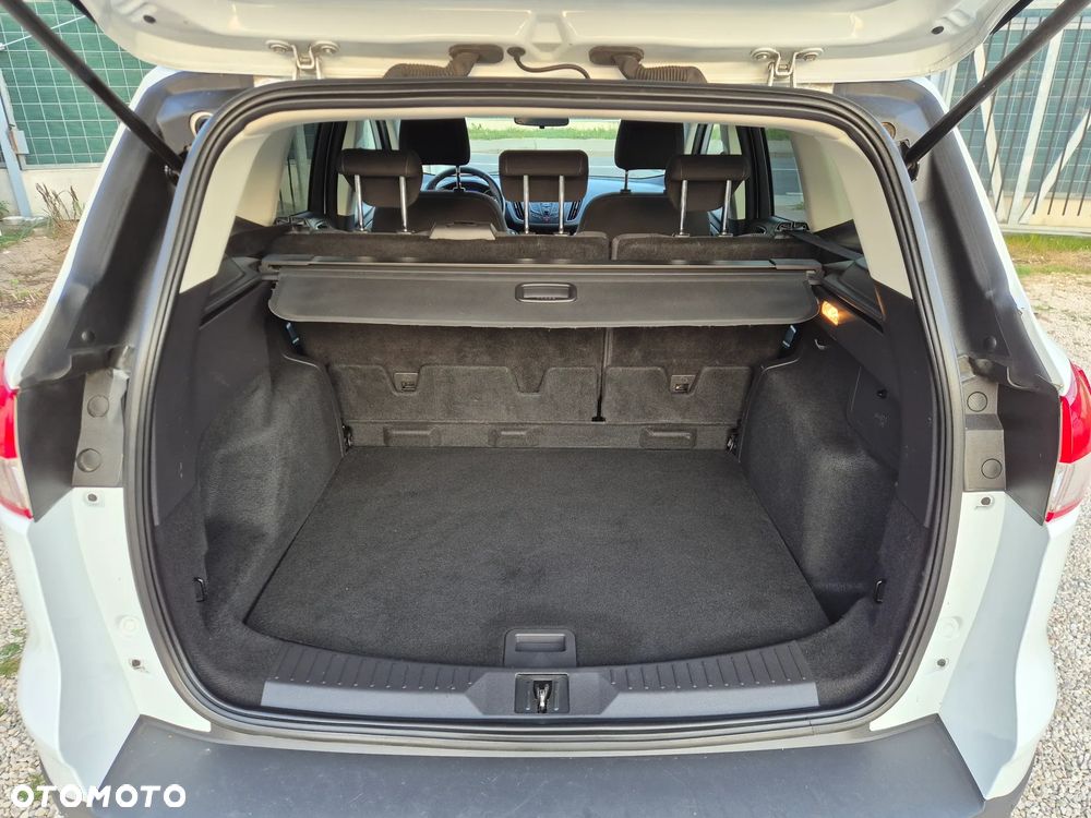 Ford Kuga 2.0 TDCi 4x4 Titanium - 17