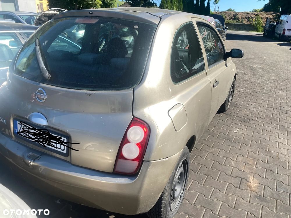 Nissan Micra na części - 4