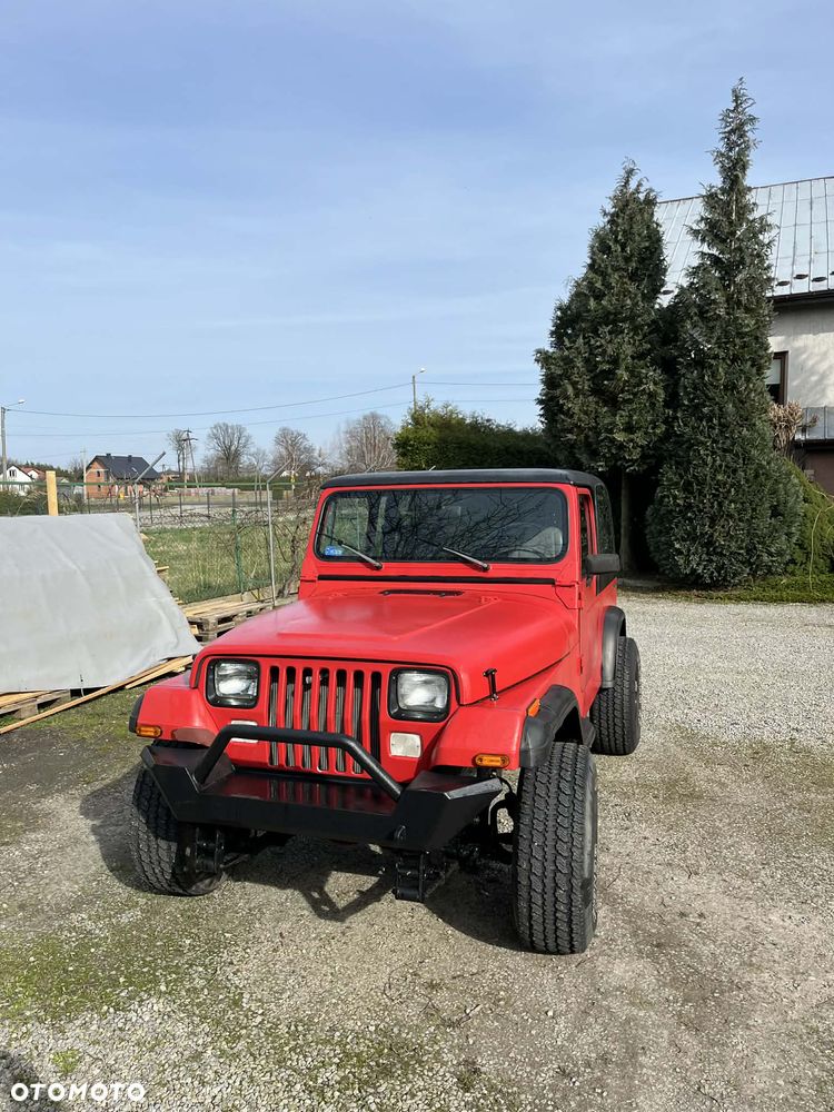 Jeep Wrangler - 1