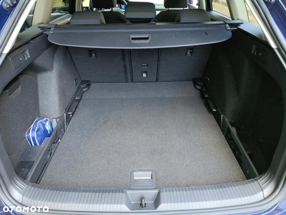 Volkswagen Golf - 19