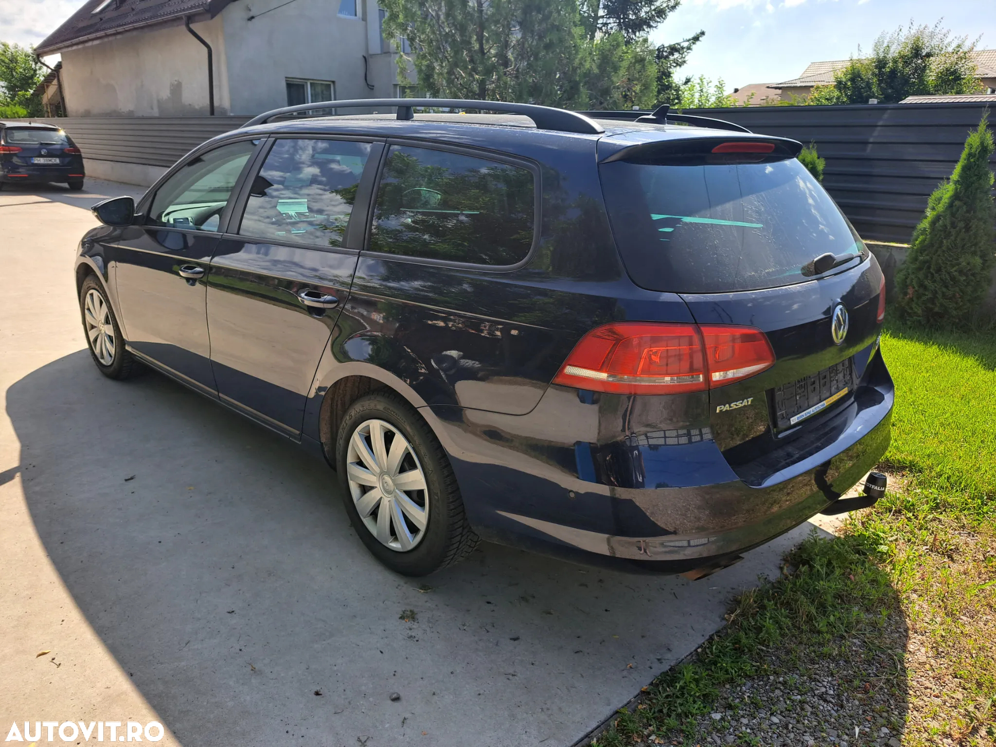 Volkswagen Passat Variant 2.0 TDI 4Motion BlueMotion Technology Business Edition - 9