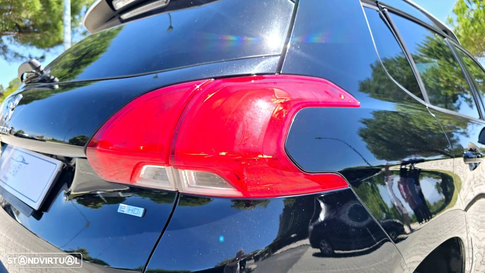 Peugeot 2008 1.6 e-HDi Allure - 25