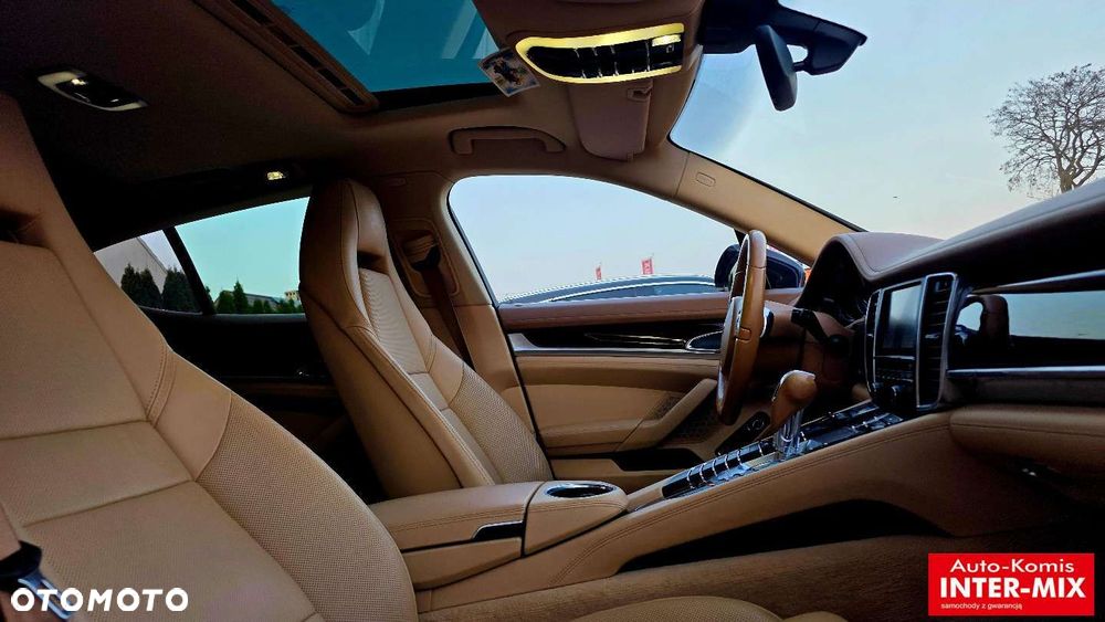 Porsche Panamera - 37