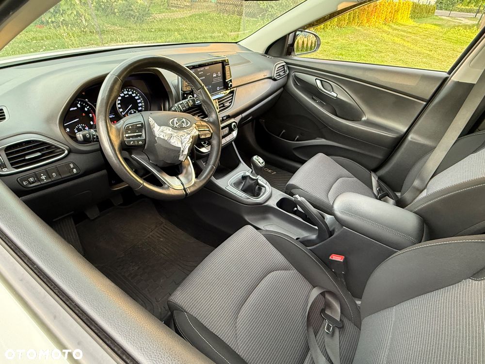 Hyundai i30 1.5 DPI Comfort - 22