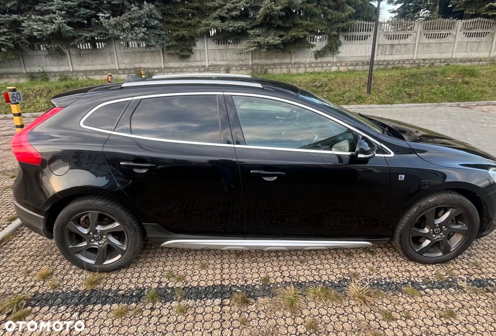 Volvo V40 D2 Ocean Race - 10