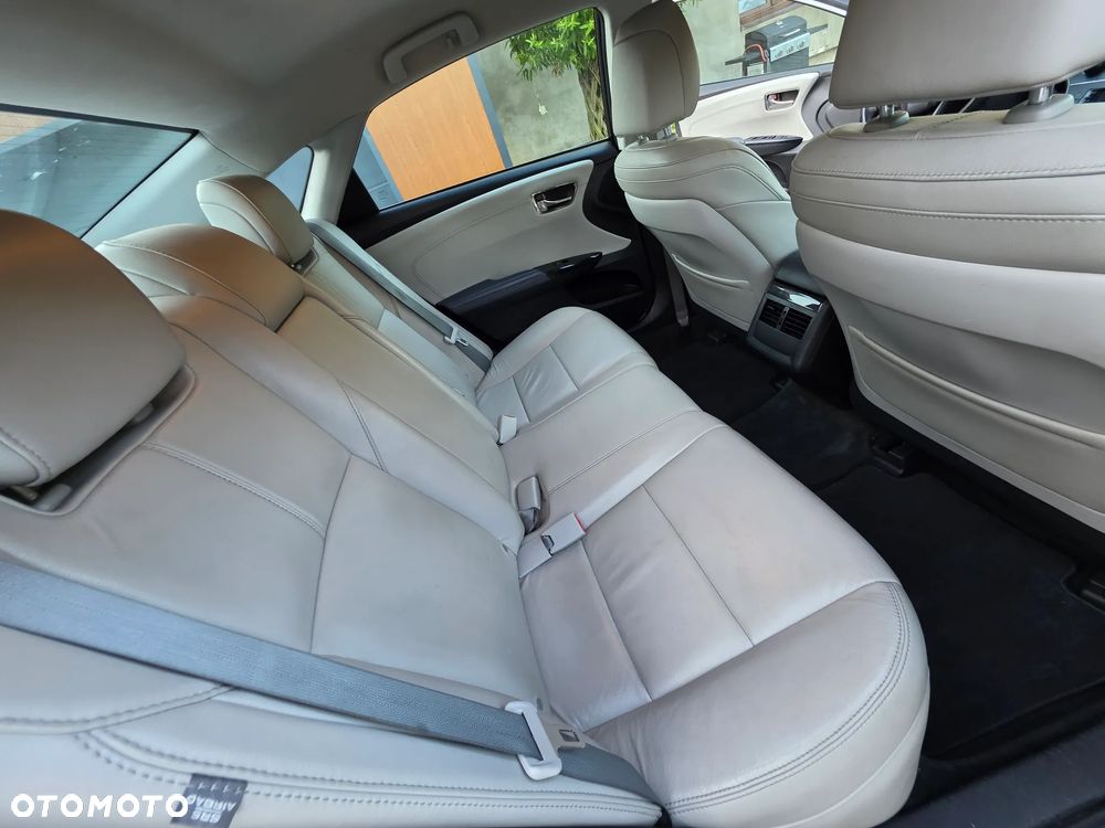 Toyota Avalon 3.5 Limited - 17